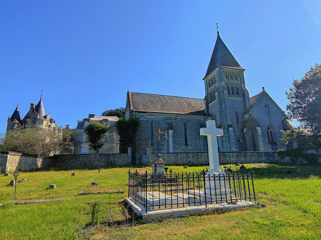Église Saint-hilaire De Châteauvieux景点图片