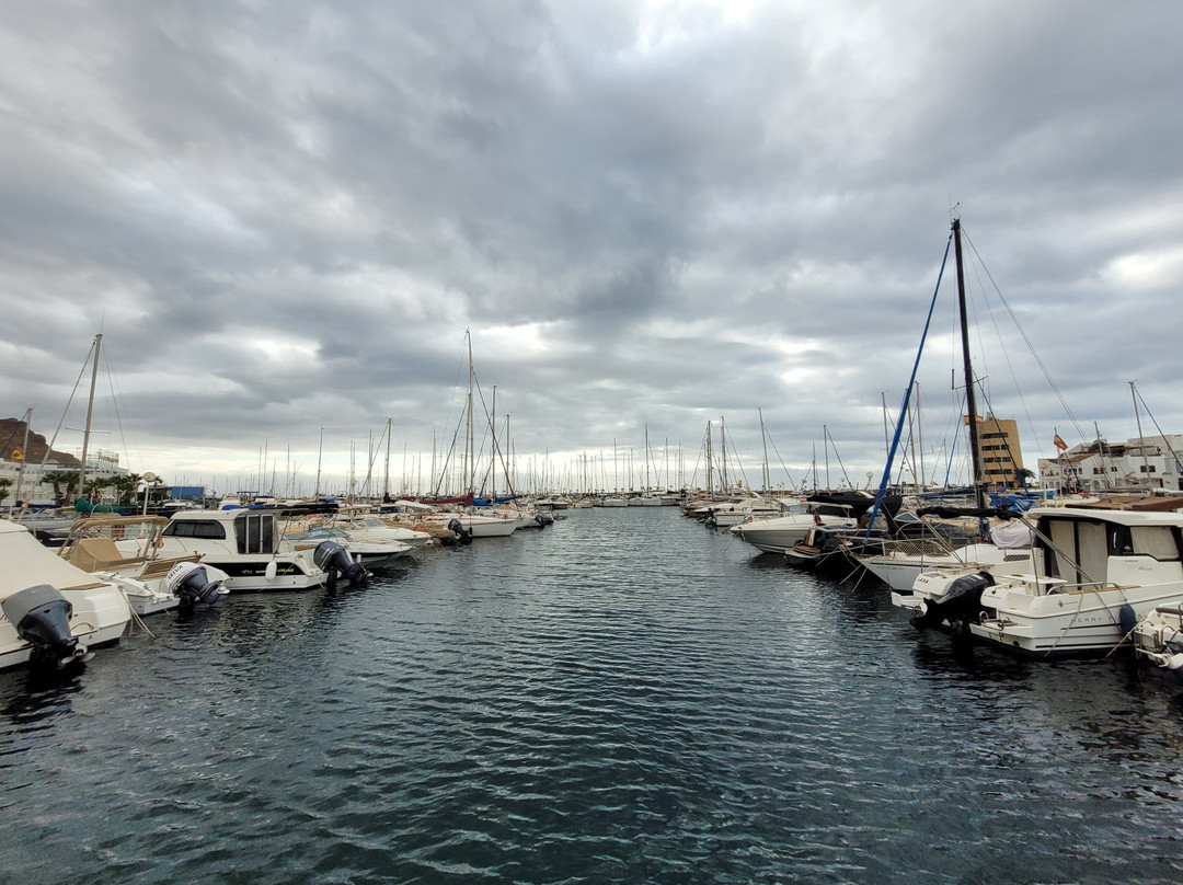 Puerto Deportivo Aguadulce-阿瓜杜尔塞必去景点