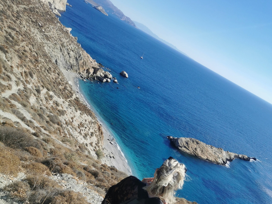Katergo Beach-Folegandros必去景点