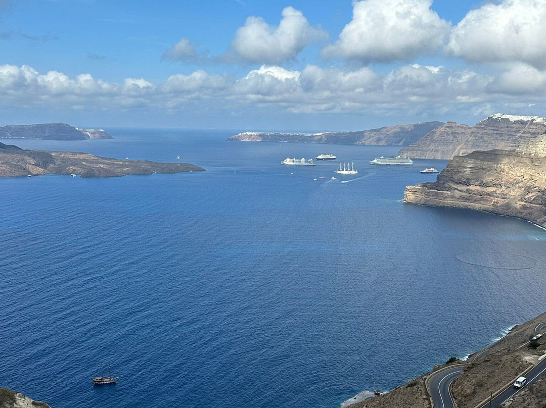 Fira Caldera Lookout-费拉必去景点