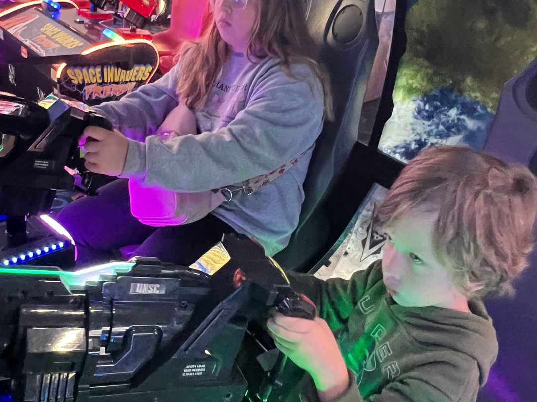 Rockin' Raceway Arcade-皮金福奇必去景点