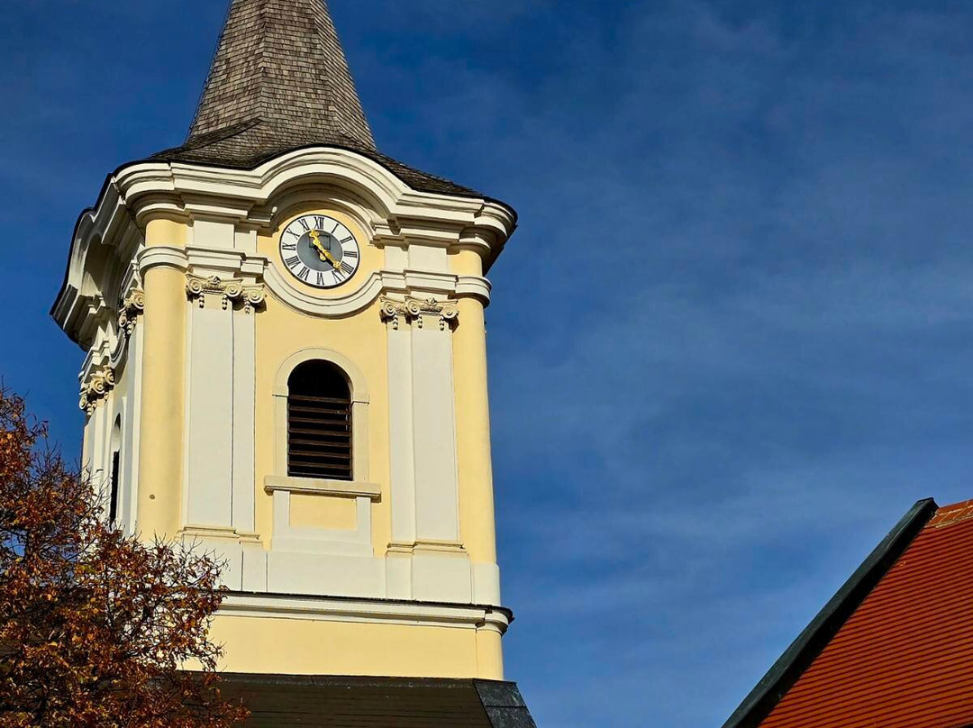 Pfarrkirche Zur Hl. Katharina-Podersdorf am See必去景点
