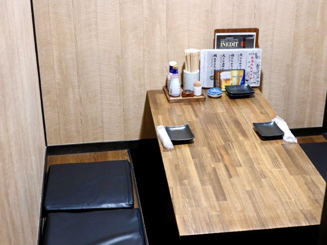 海鮮と浜焼き ネオ大衆個室酒場 キラクニ 金山駅本店