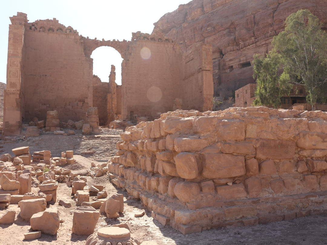 Temple of Dushares景点图片