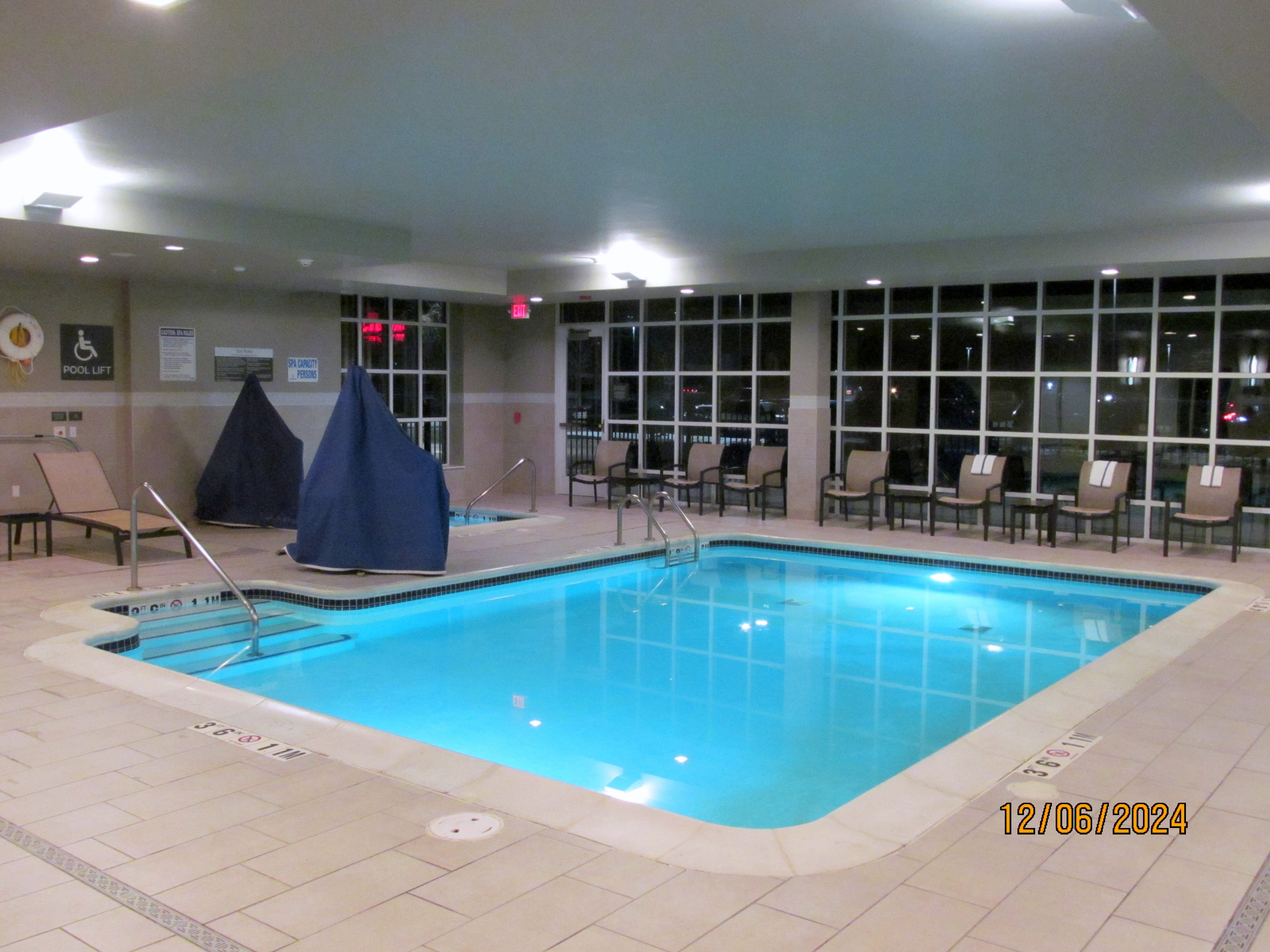 Hilton Garden Inn Lansing/west-泳池