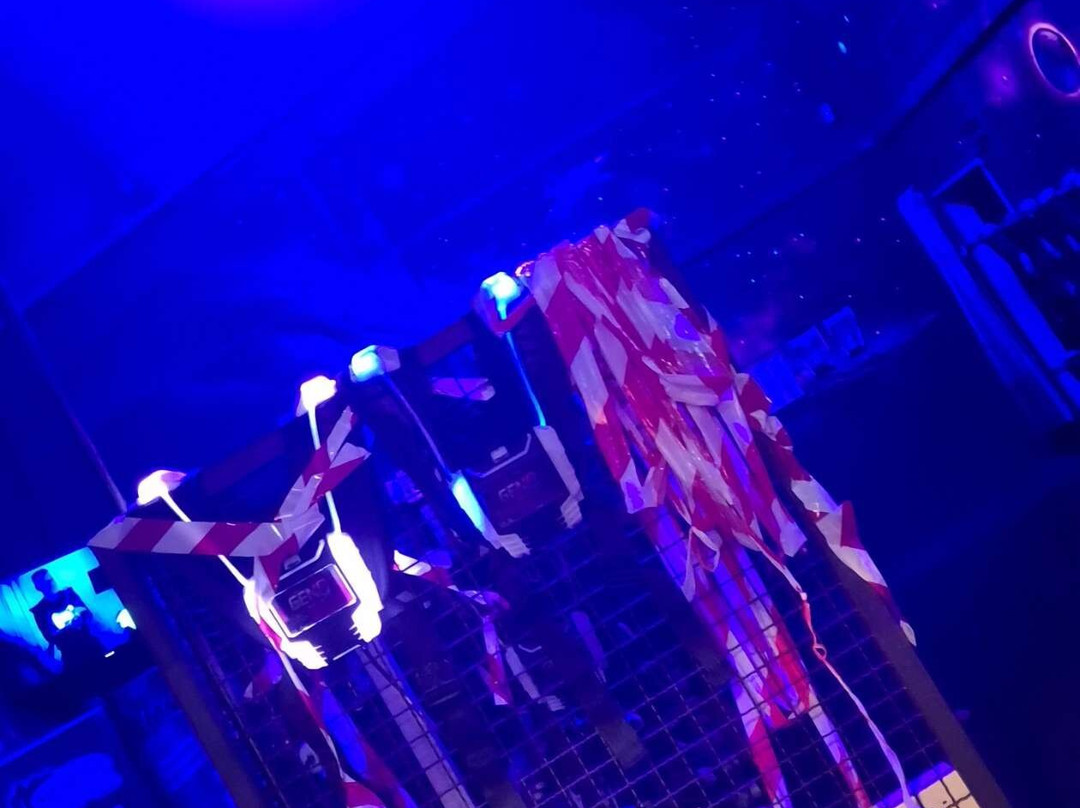 LaserZone Lasertag Bielefeld-比勒费尔德必去景点