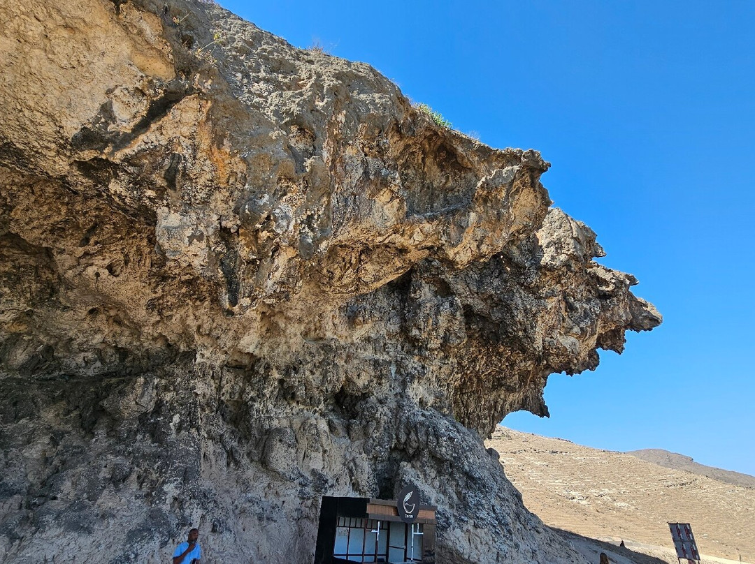 Marneef Cave景点图片