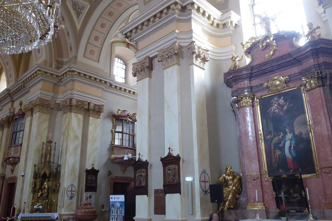 Catedrala Sfântul Gheorghe景点图片