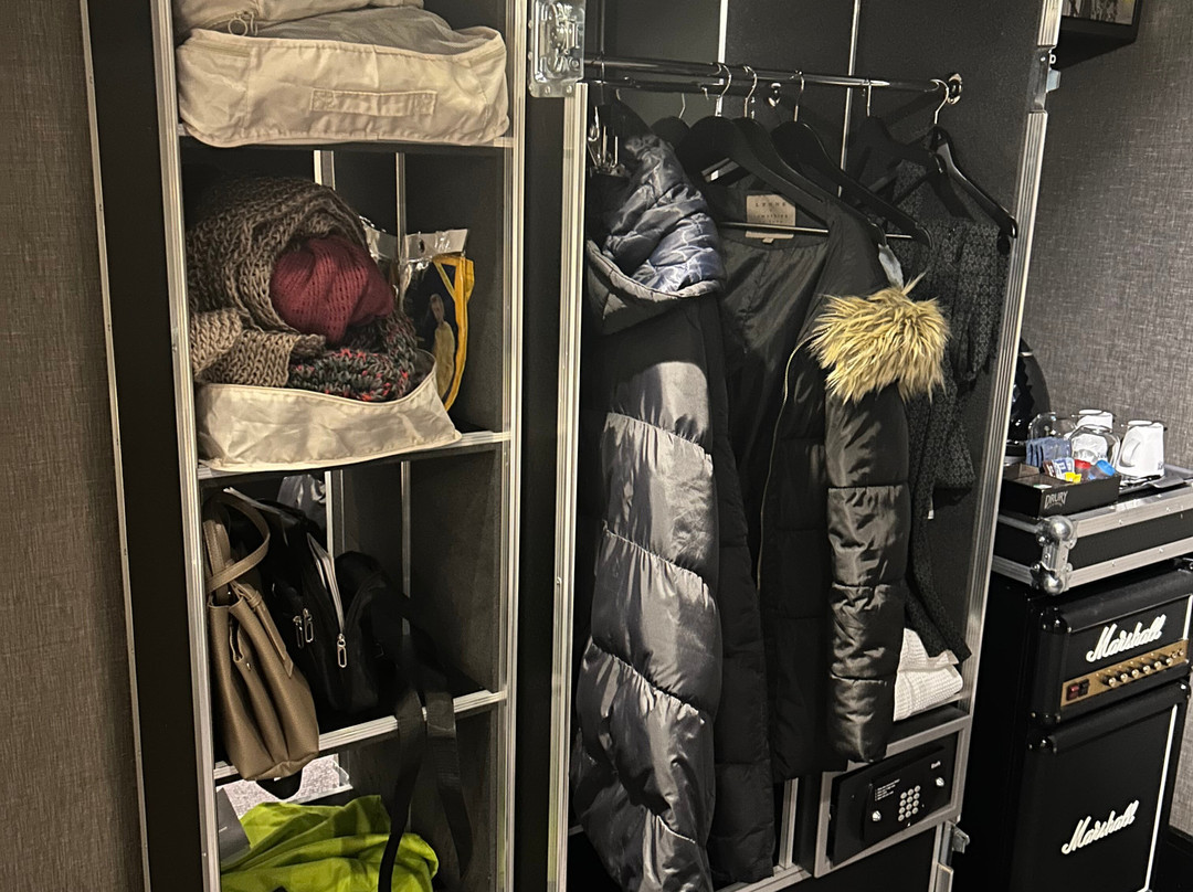 梅加洛酒店主图