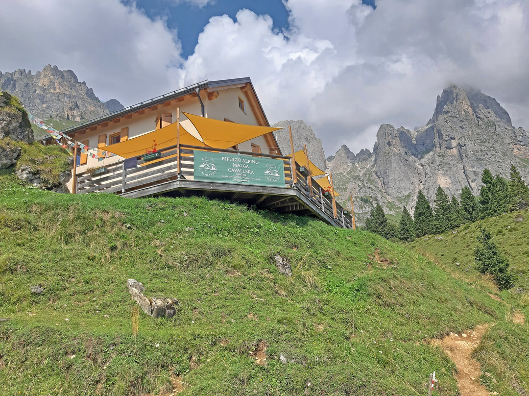 Rifugio Malga Cavallera