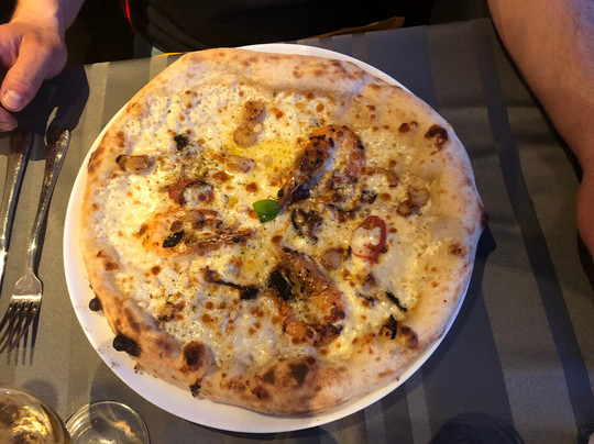 Autentica pizza