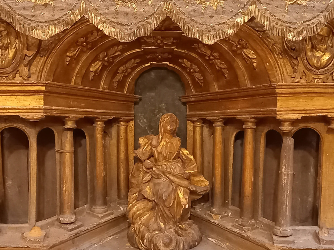 Chiesa dei Santi Filippo e Giacomo - Complesso Museale dell'Arte della Seta-那不勒斯必去景点