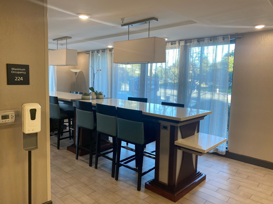 Hampton Inn & Suites Mountain View主图