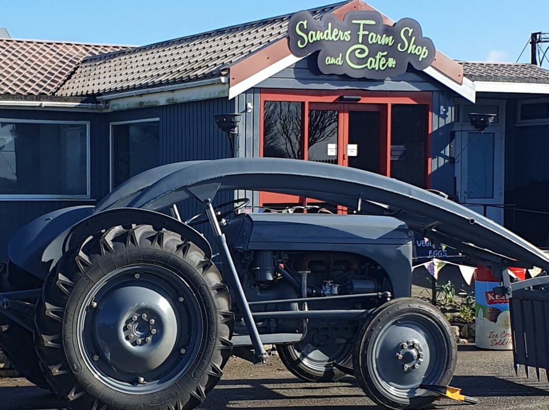 Sanders Farm Shop景点图片