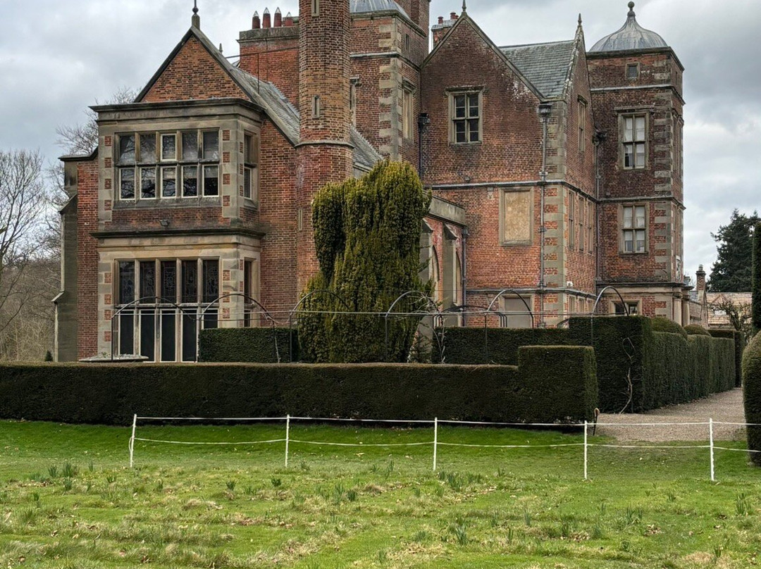 Kiplin Hall and Gardens景点图片