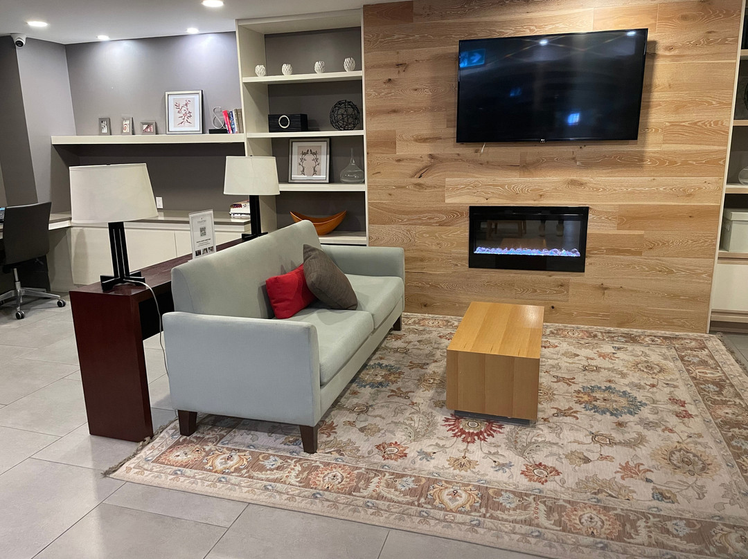 Country Inn & Suites by Radisson, Belleville, ON主图