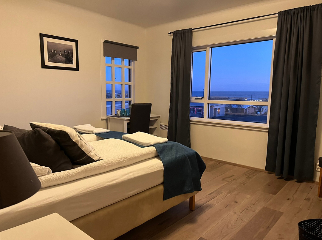 卡瑞纳旅馆主图