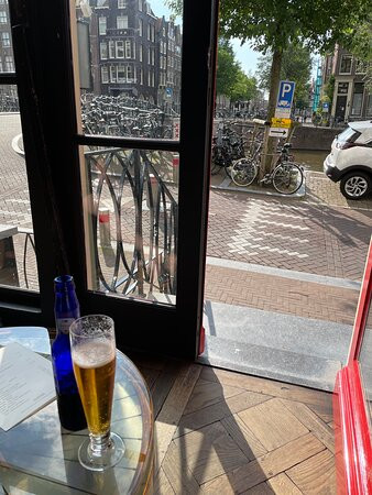 布劳沃酒店主图