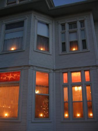 The White House on Park Avenue主图