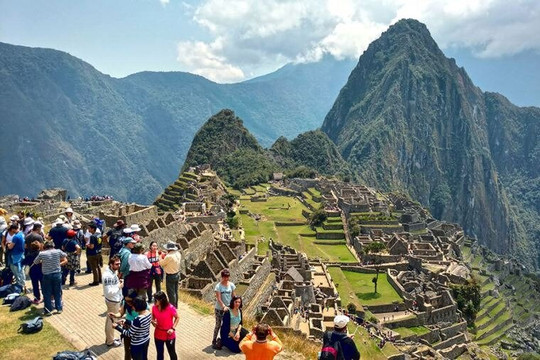 Visit and Travel Peru