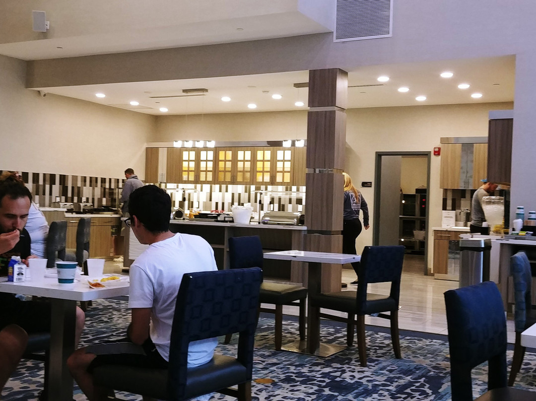 Homewood Suites by Hilton Conroe主图