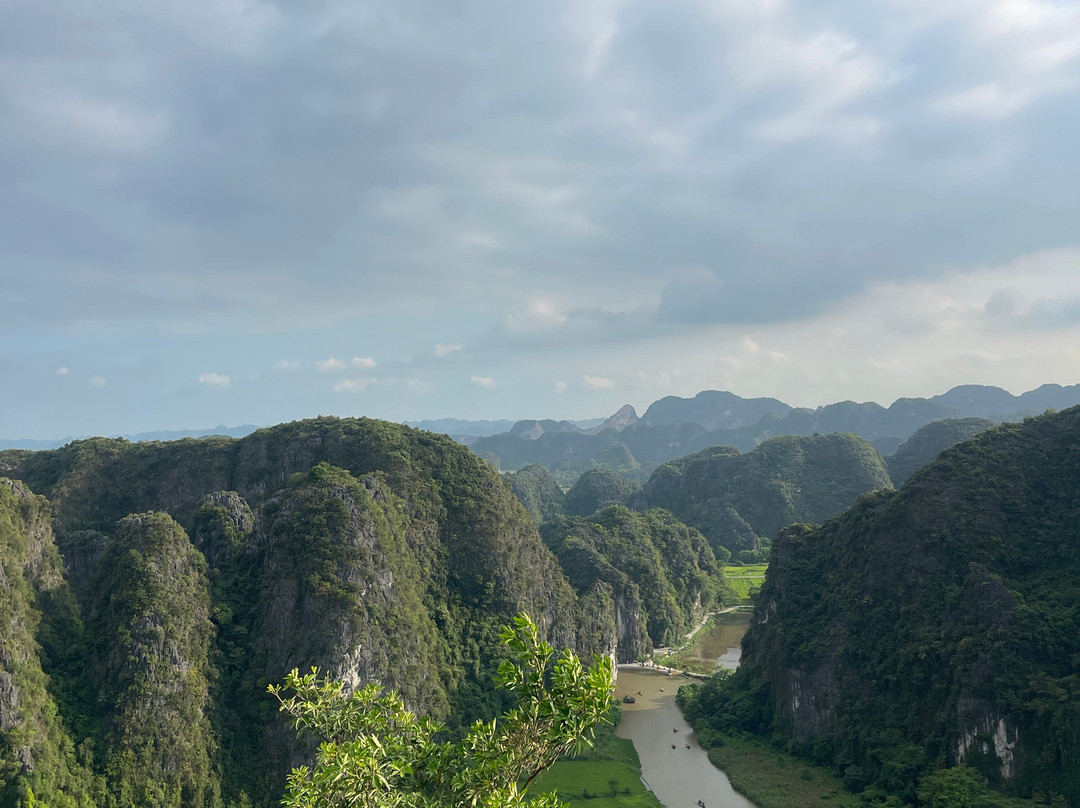Country rover景点图片