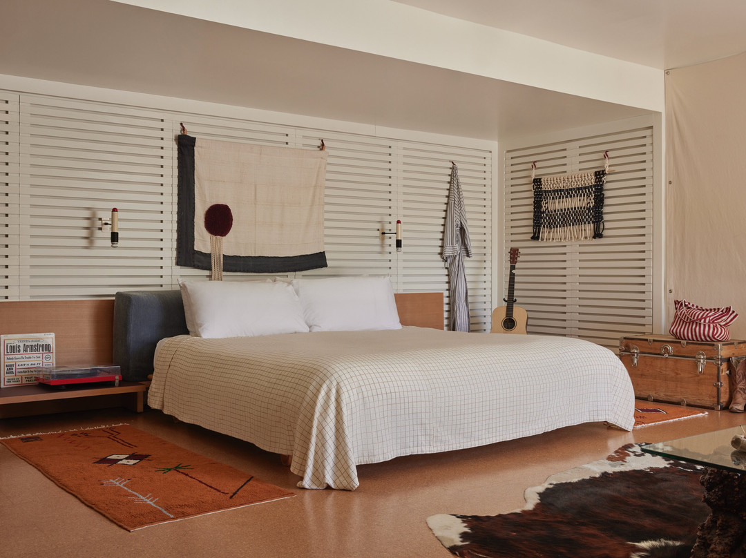 王牌酒店及游泳俱乐部主图