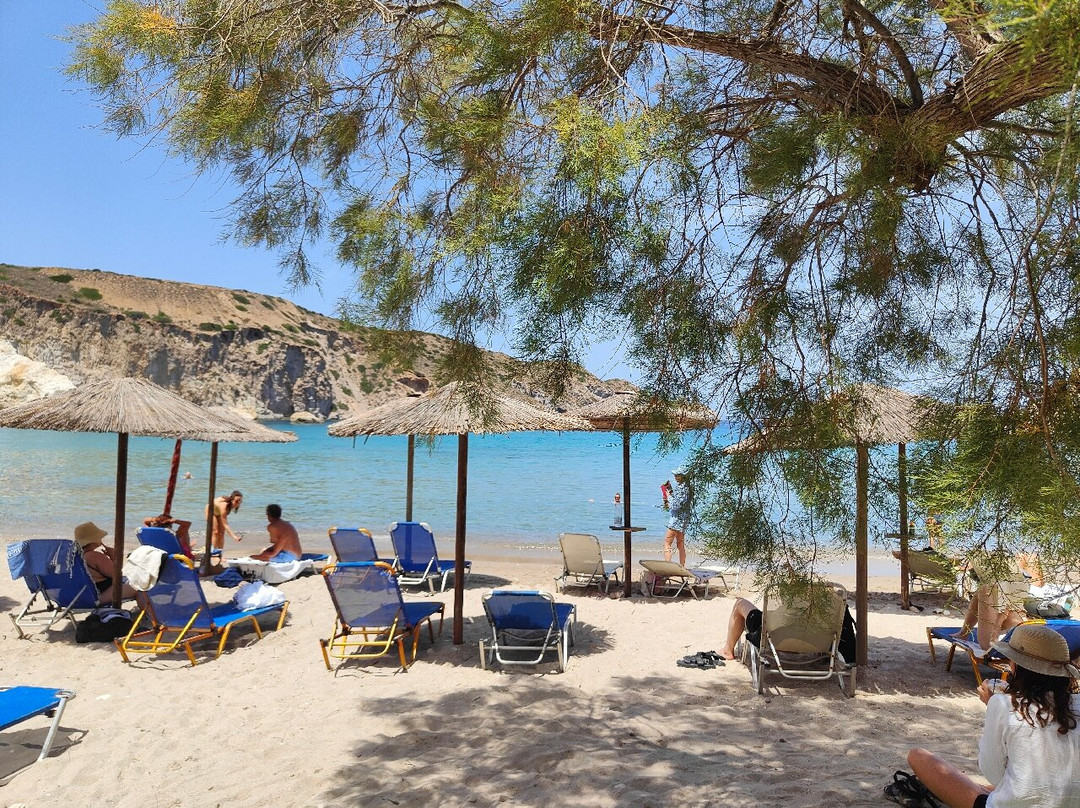 Firopotamos Beach-米洛斯岛必去景点