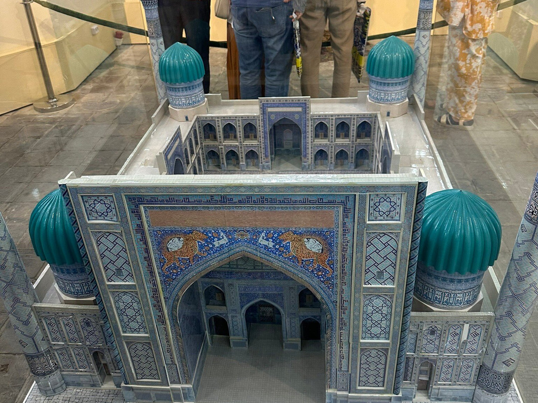 Ulugbek Madrasah-撒马尔罕必去景点