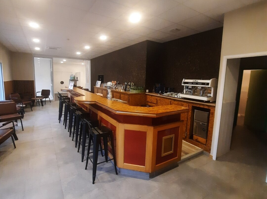 Hotel Kyriad Carentan主图