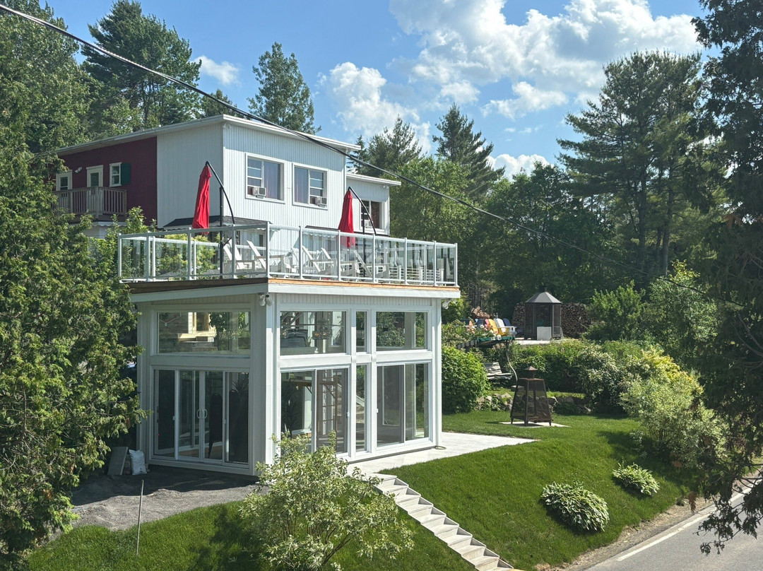 Auberge Lac Du Pin Rouge主图