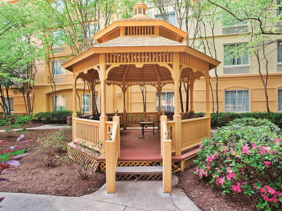 La Quinta Inn & Suites By Wyndham Univ Area Chapel Hill