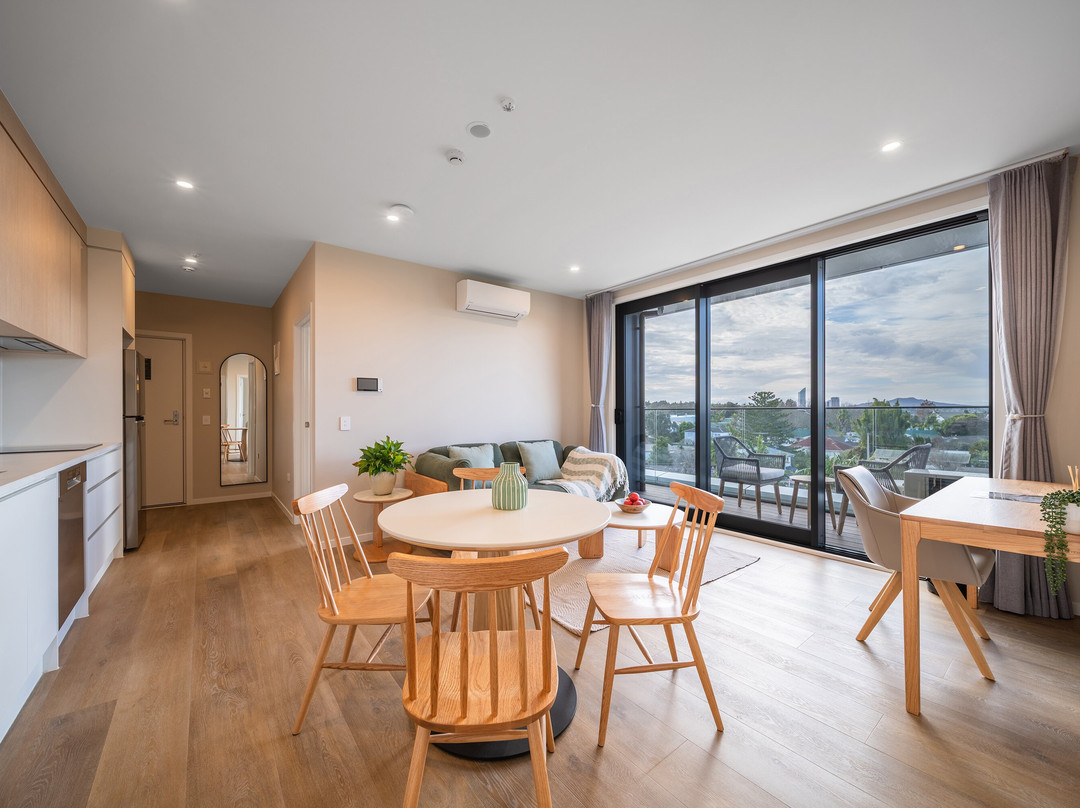 Palm Suites