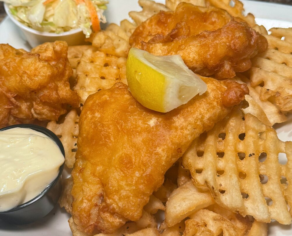 Holidays Pub And Grill