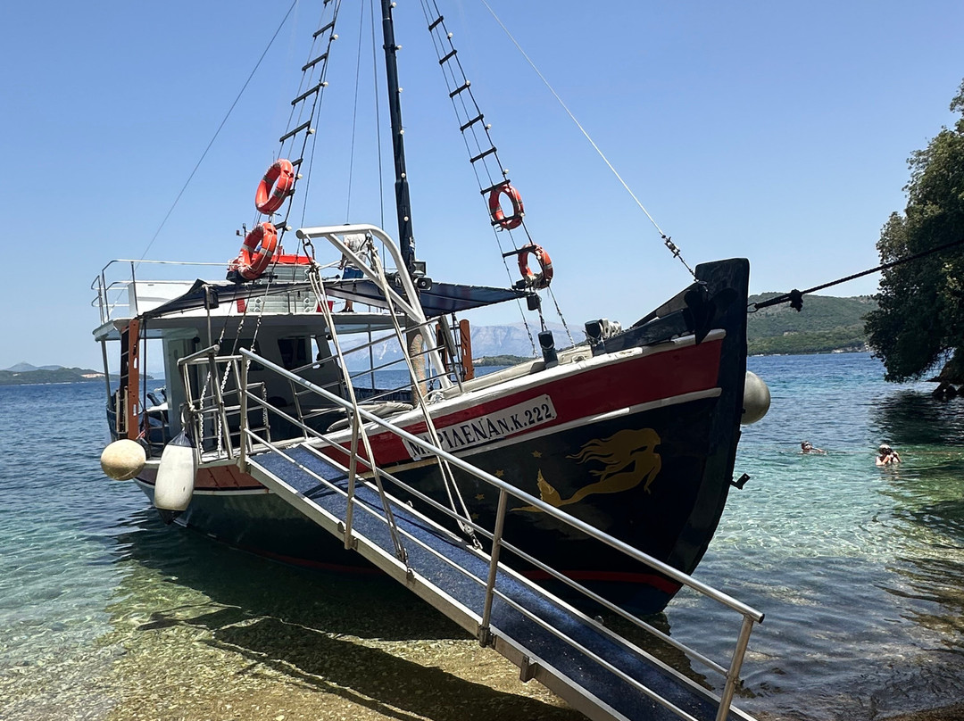 Marilena daily cruises Lefkada-Nidri必去景点