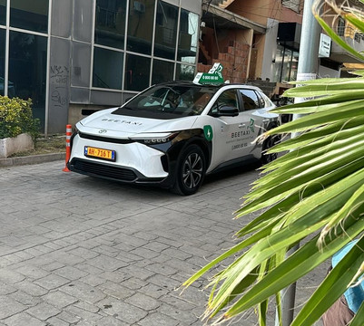 Bee Taxi Tirana-地拉那必去景点