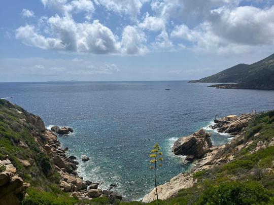 Spiaggia delle Cannelle-Isola del Giglio必去景点