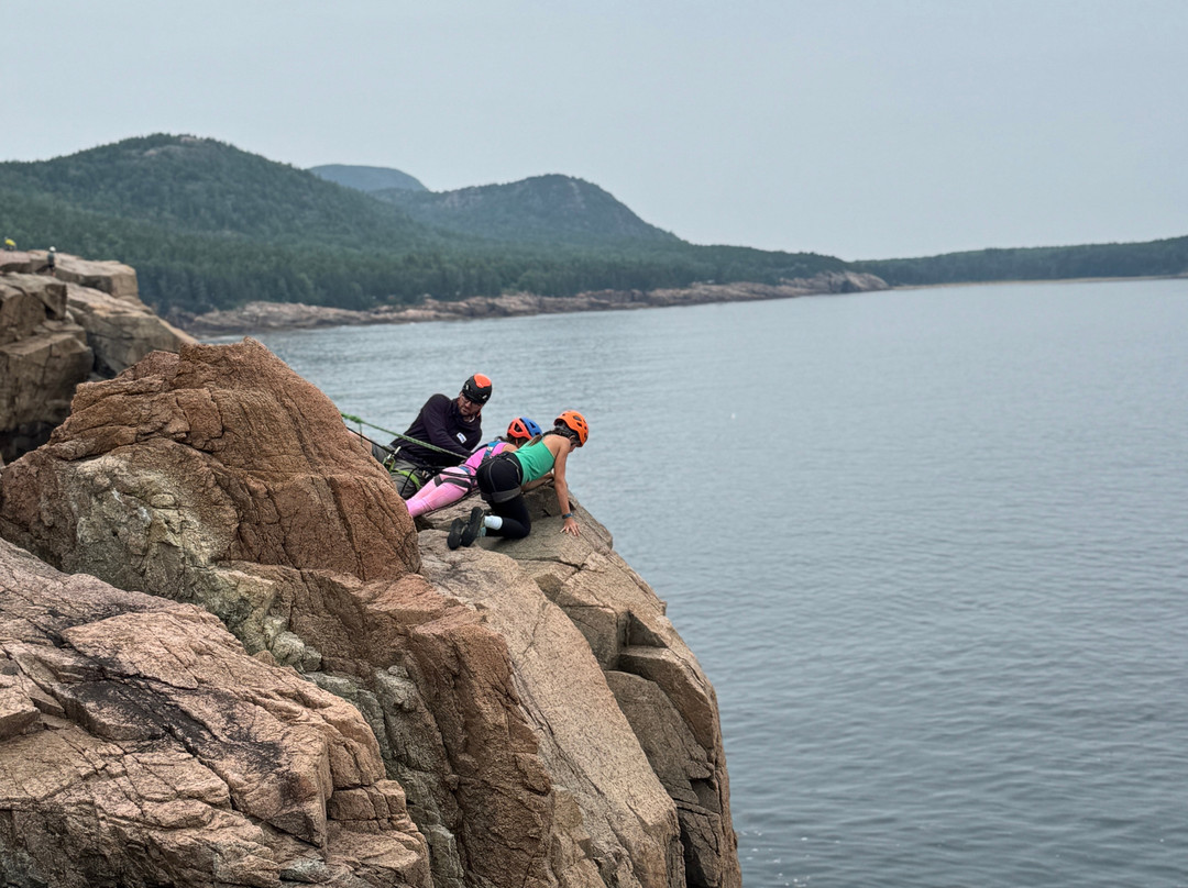 Equinox Guiding Service-卡姆登必去景点