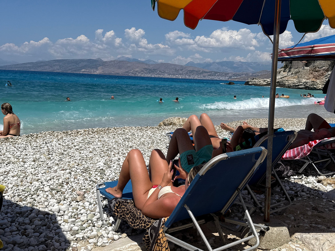 Pulebardha Beach-沙兰德必去景点