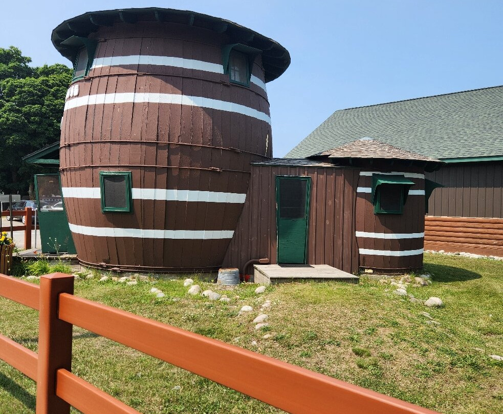 Pickle Barrel House Museum-Grand Marais必去景点