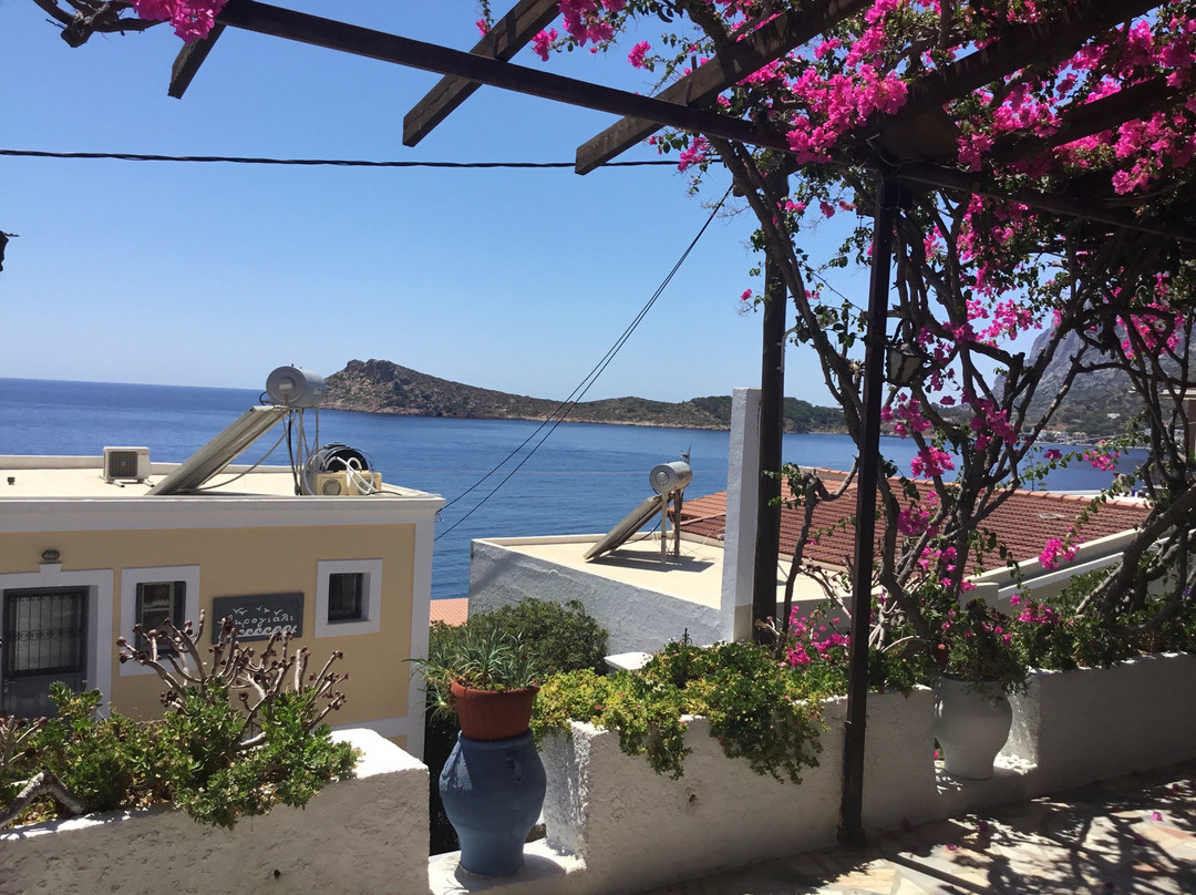 Atlantis Hotel & Studios主图