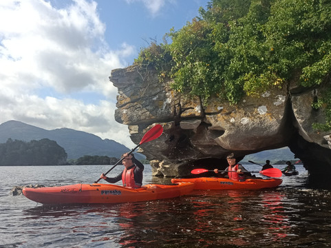 Outdoors Ireland - Killarney Lakes Kayaking-基拉尼必去景点