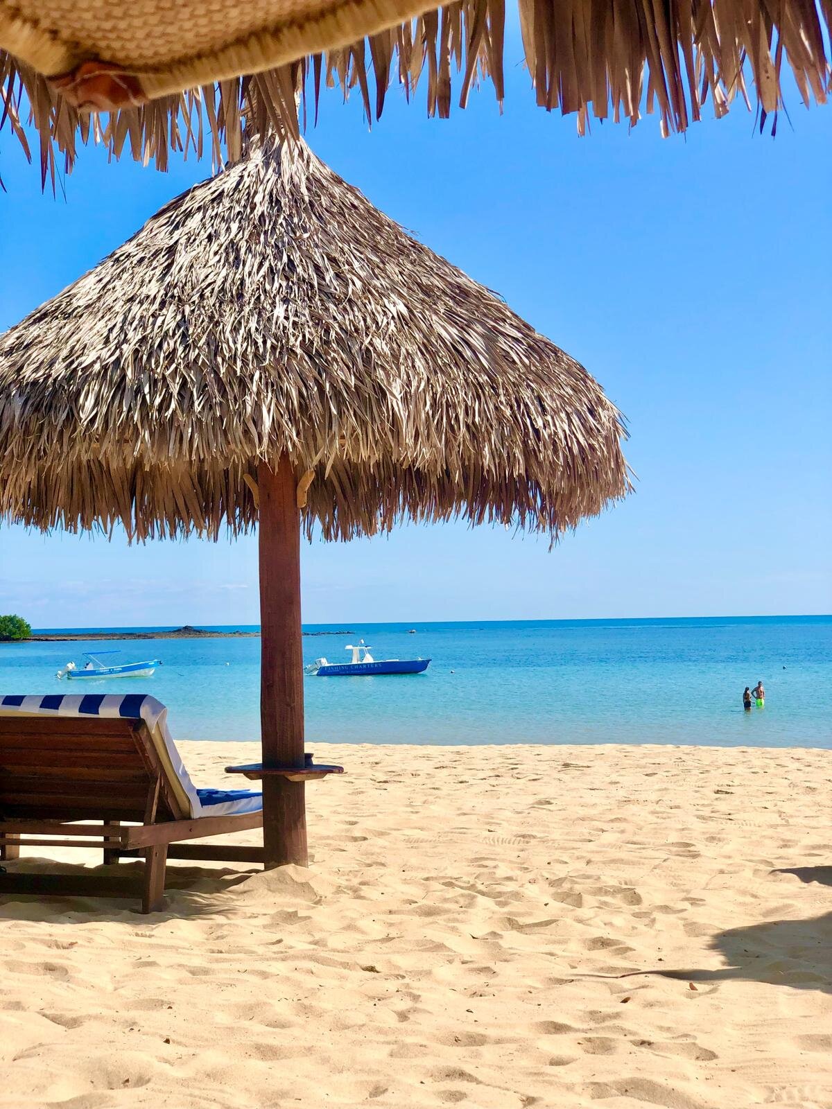 Royal Andilana Resort & Spa-泳池