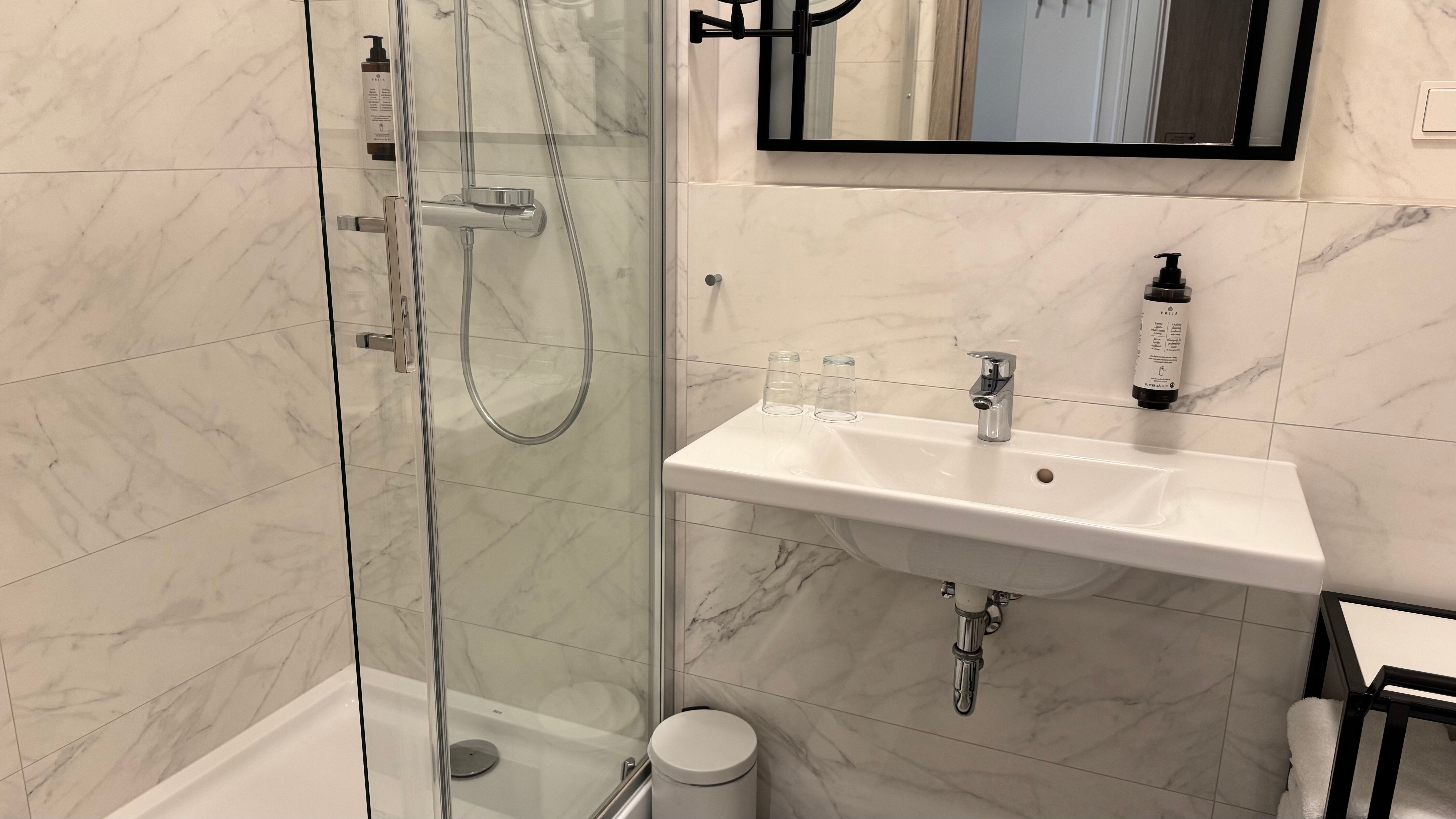 Amber Design Residence-浴室