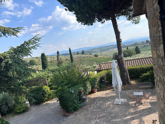 圣乔治别墅酒店主图