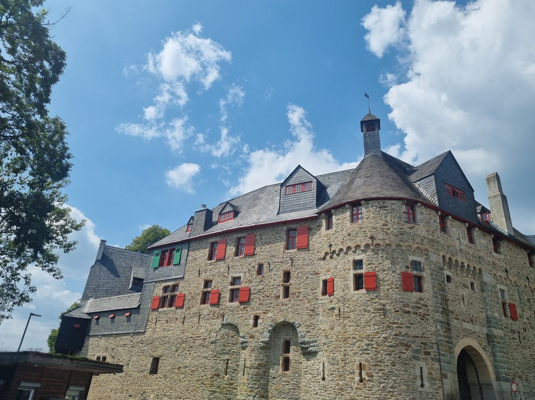 Schloss Burg-索林根必去景点