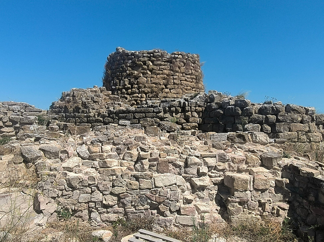 Nuraghe Piscu-Suelli必去景点