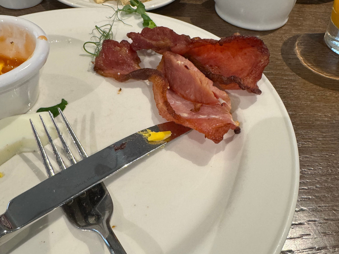 The McWilliam Park Hotel主图