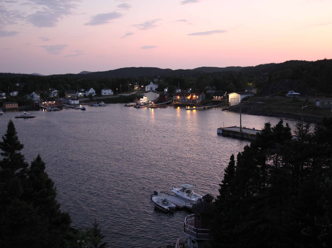 Happy Adventure Inn主图