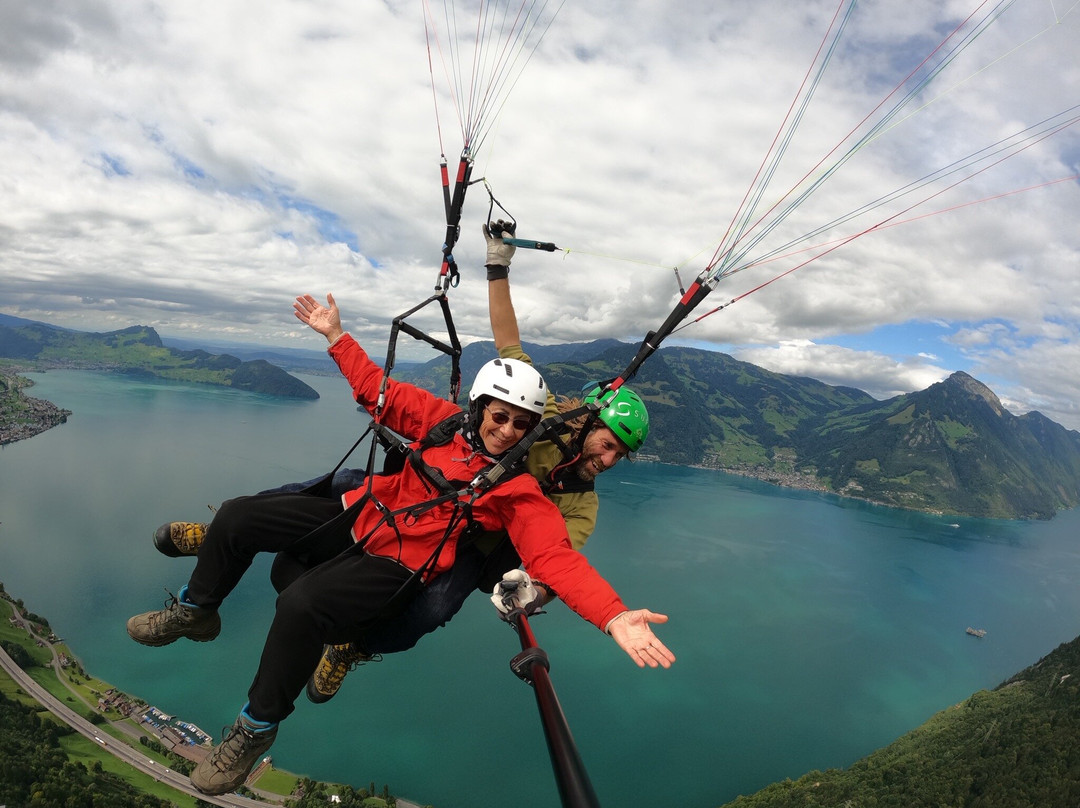 Paragliding Luzern-克林斯必去景点